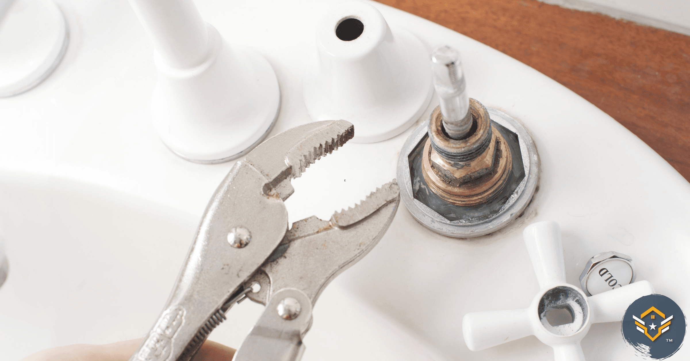 7 Essential Rental Property Maintenance Tips for the Busy Real Estate Investor